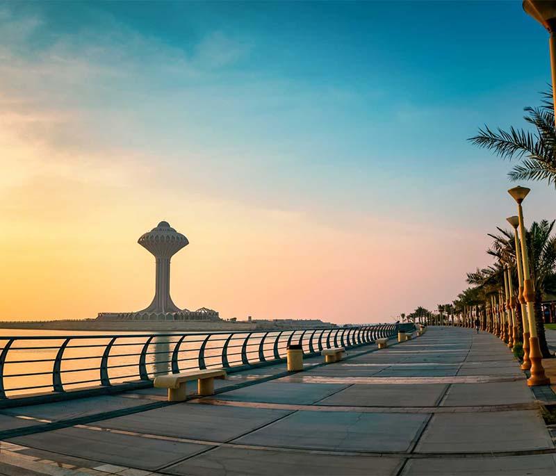 Al Khobar Corniche - Eastern Province - A coastal promenade with parks, walking paths, and stunning views of the Arabian Gulf