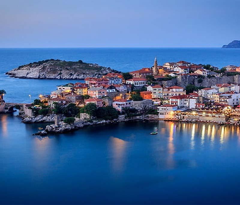 Amasra - A picturesque coastal town known for its historic architecture, beautiful scenery, and charming ambiance.