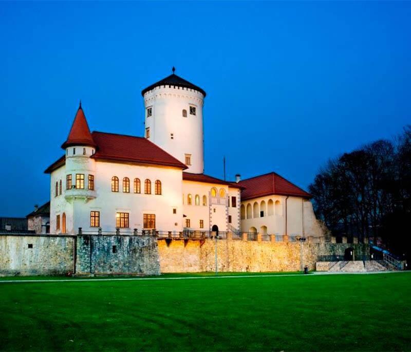 Budatín Castle - A historic fortress located near the city of Žilina, featuring a museum and beautiful parkland.