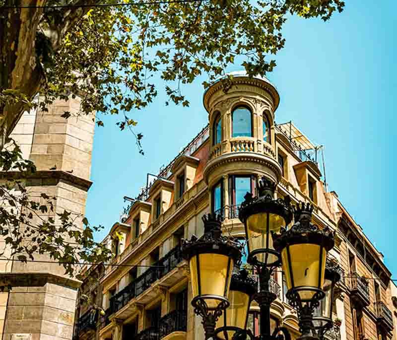 Calle Laurel (Logroño) - A famous street known for its tapas bars and vibrant atmosphere, popular for culinary tours.