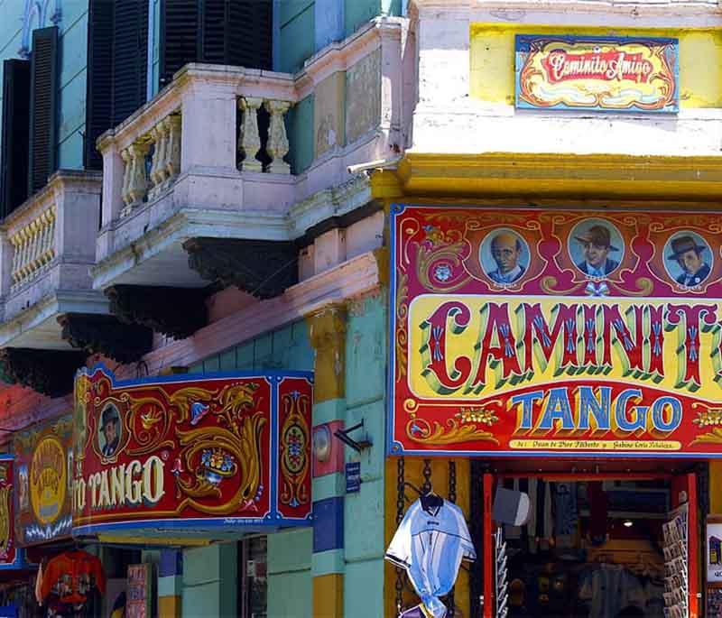 Caminito in Buenos Aires, featuring colorful houses 