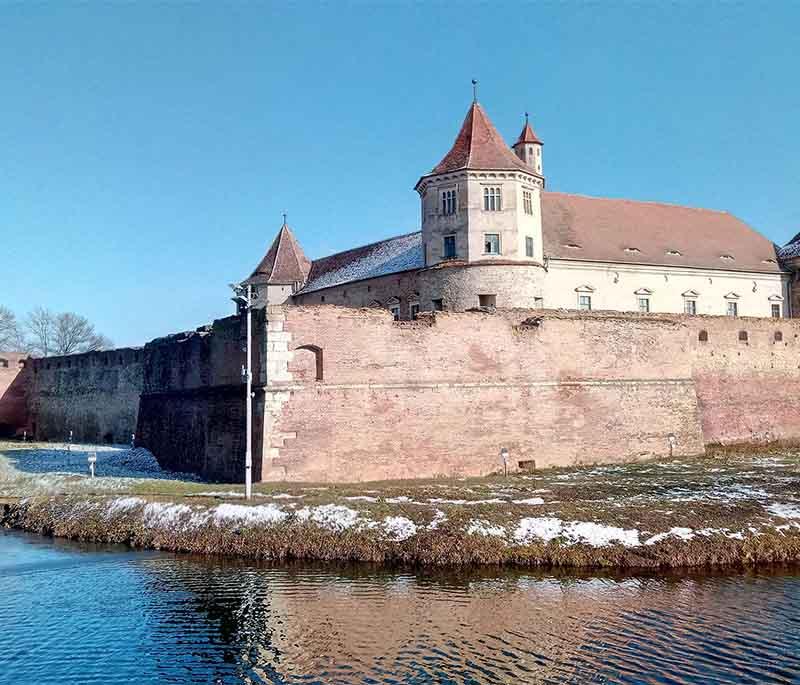 Făgăraș Fortress - One of the largest fortresses in Europe, with a rich history and beautifully restored interiors.