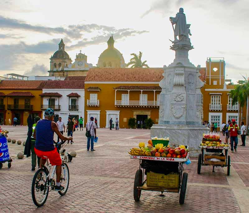 Galería de la Aduana in Cartagena, a historic building housing a cultural center and museum showcasing Cartagena's history.