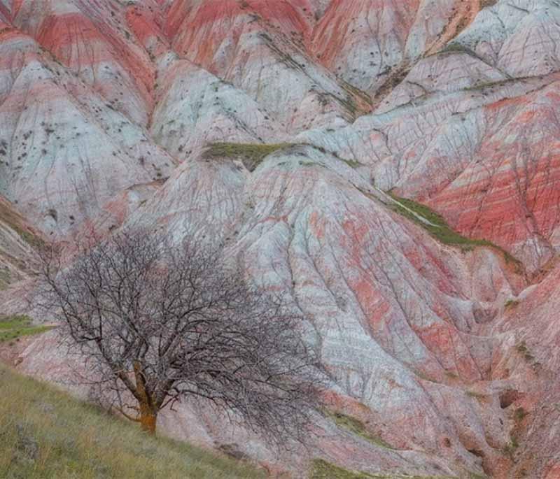 Goyazan Mountain, Khizi, depicting the distinctive standalone mountain known for its natural beauty and panoramic views.