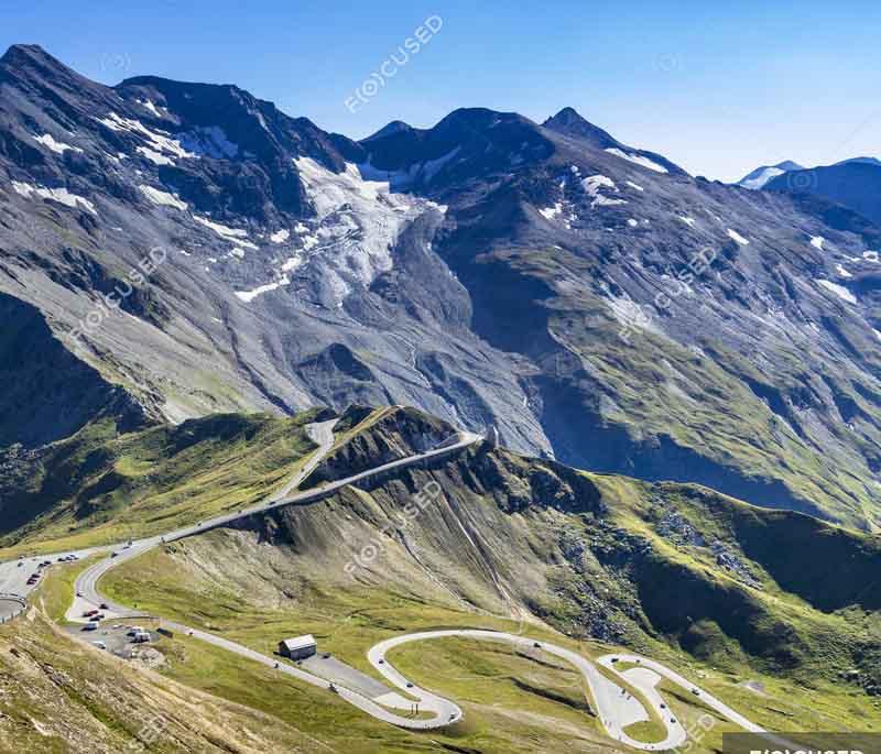 Grossglockner High Alpine Road: Experience a dramatic drive through Austria’s highest peaks, offering breathtaking views.