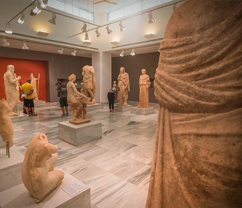 Heraklion Archaeological Museum, one of Greece's most important museums, housing artifacts from the Minoan civilization.