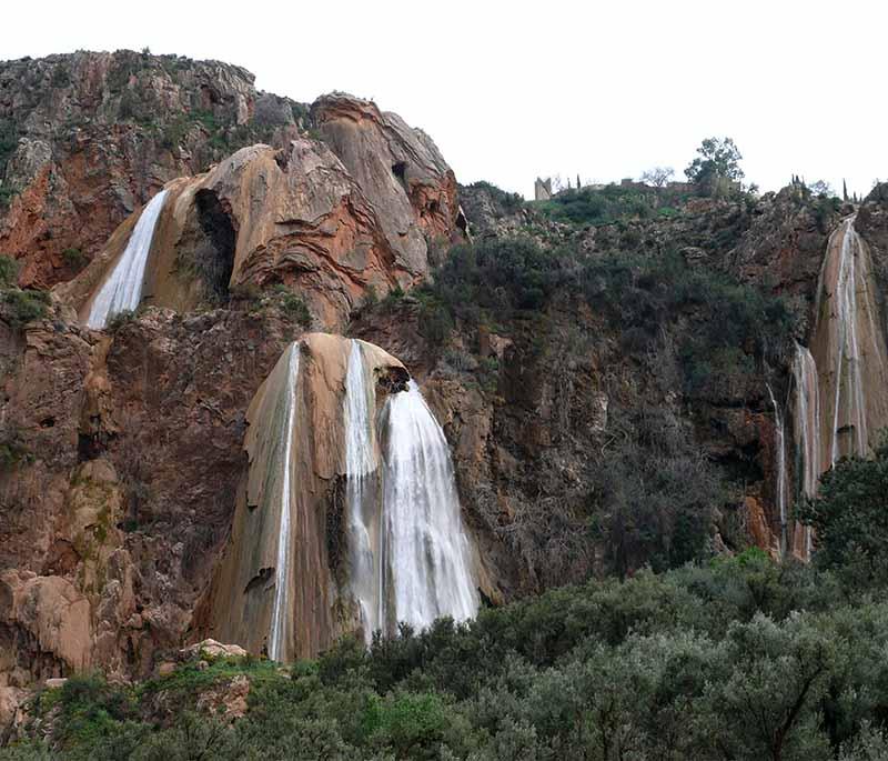 Imouzzer des Ida Outanane - Waterfalls: Known for its scenic waterfalls, lush valley landscapes, and serene ambiance.