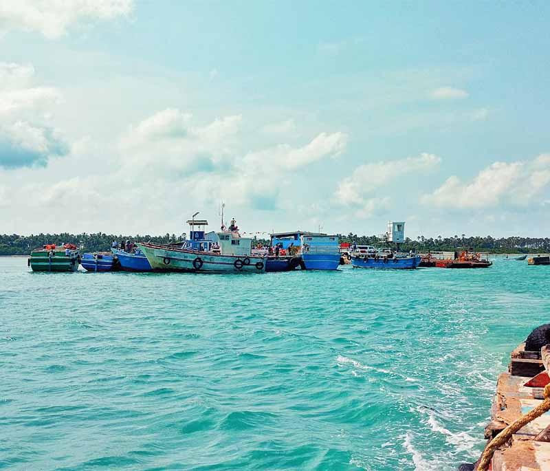 Jaffna Peninsula - A region known for its unique Tamil culture, historic sites, and beautiful beaches.