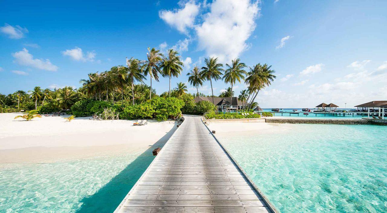 Maldives achieves tourism milestone with 1.8M tourists, surpassing Seychelles in visitor numbers and tourism growth