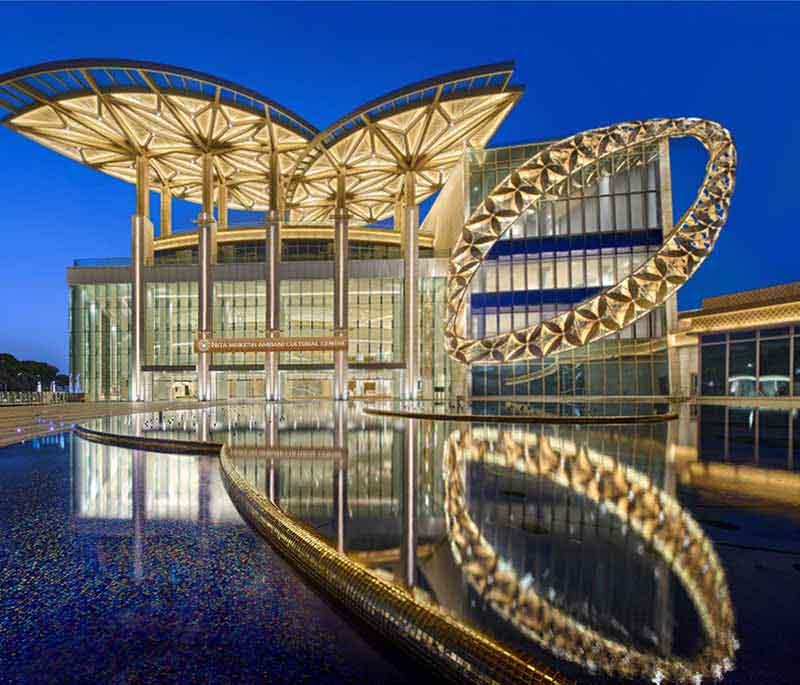 Mbari Cultural and Art Centre - An art center in Owerri, Imo State, showcasing traditional African arts and crafts.