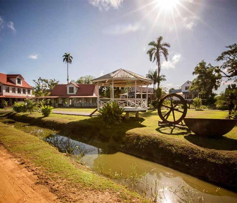 Meerzorg Arcade - A shopping and cultural center in Meerzorg, offering local goods and cultural experiences.