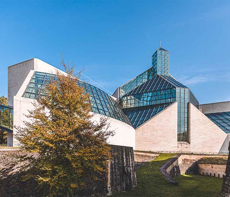 Mudam Luxembourg: Discover captivating modern art with stunning architectural displays and exhibits.