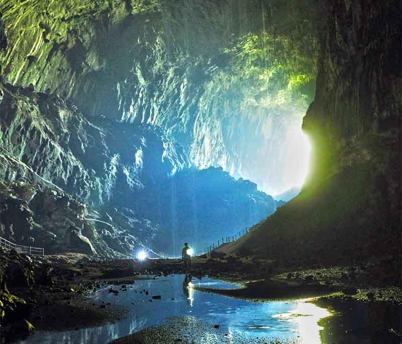 Mulu Caves in Sarawak are renowned for their enormous chambers, unique rock formations, and adventure tours.