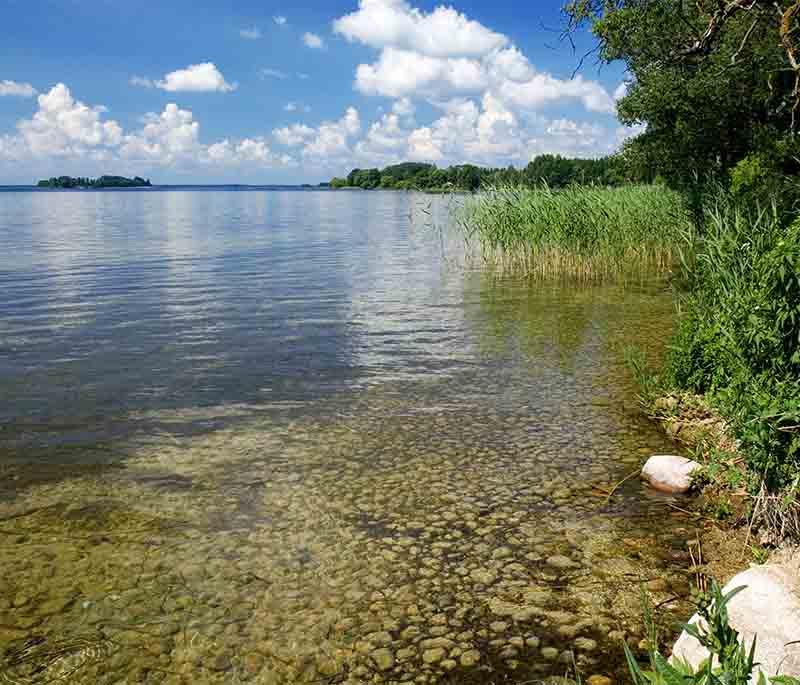 Narach National Park, known for Lake Narach and its stunning natural environment, ideal for recreation and relaxation.