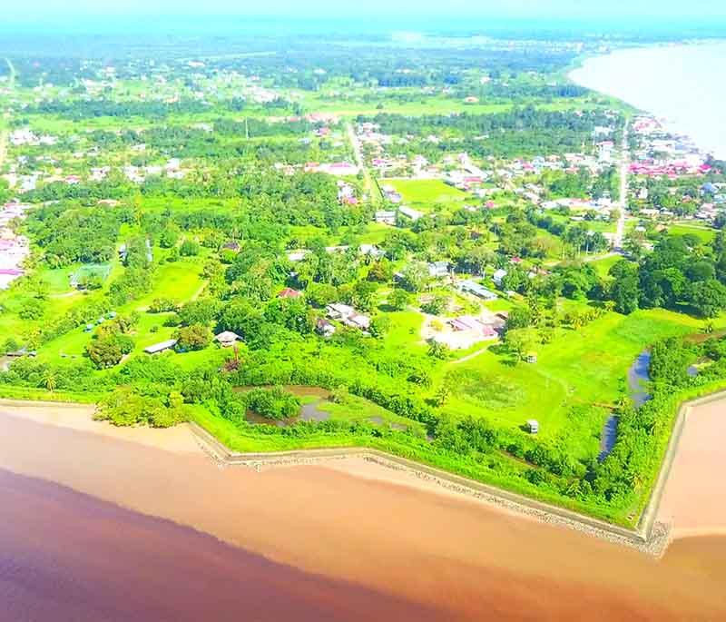 Nieuw Amsterdam - A historic fortress and open-air museum at the confluence of the Suriname and Commewijne rivers.