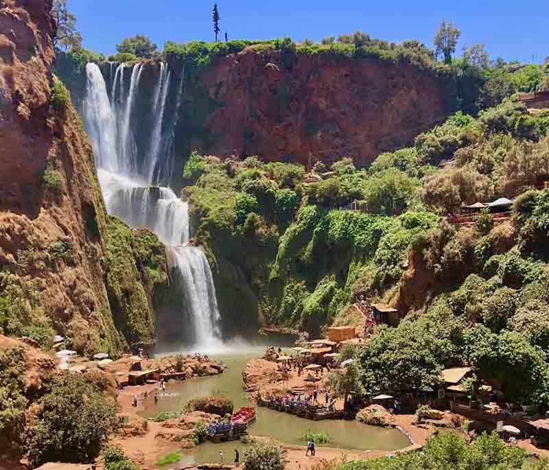 Ouzoud Waterfalls - Stunning Cascades: Offers breathtaking waterfalls and opportunities for hiking and swimming.