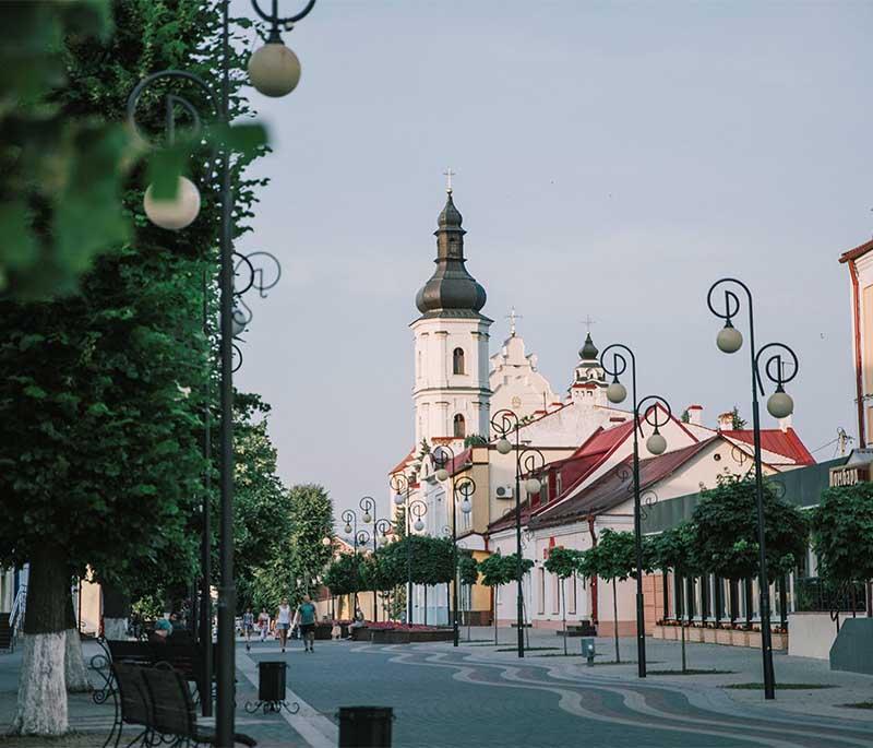 Pinsk: Known for its historic center with charming streets, old buildings, and cultural heritage, attracting many visitors.