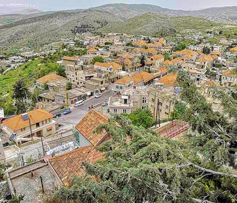 Rachaya: Historic town known for traditional architecture and Rachaya Citadel, key in Lebanon's independence.