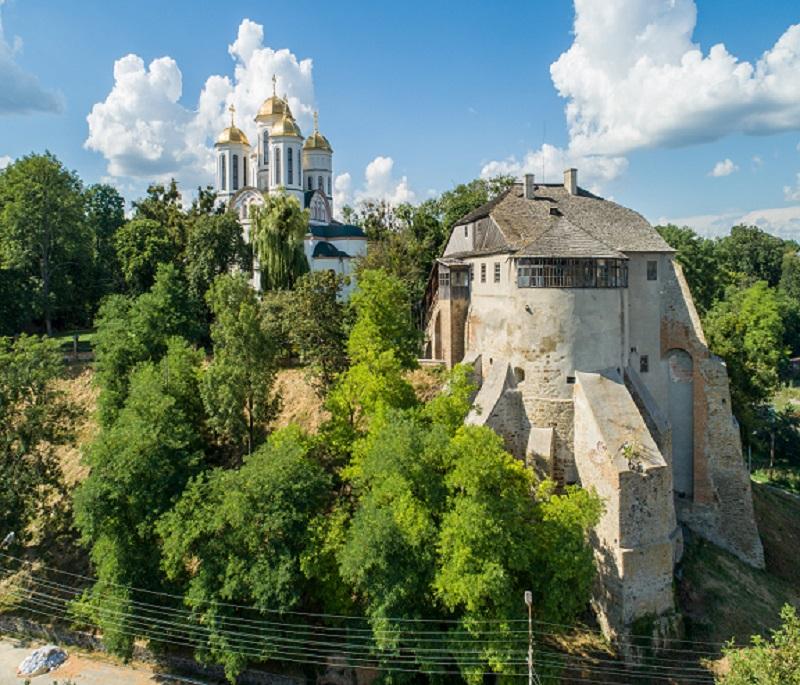 Rivne - Known for its parks and outdoor activities, including the Rivne Zoo and the Shevchenko Park.