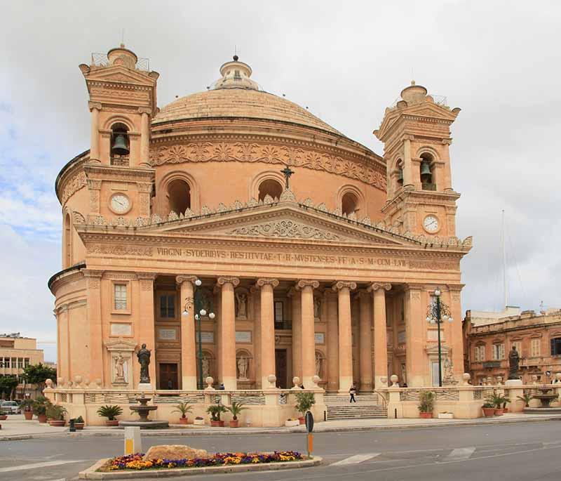 Rotunda of Mosta, known for its large dome-shaped church, is a striking example of Maltese architectural skill.