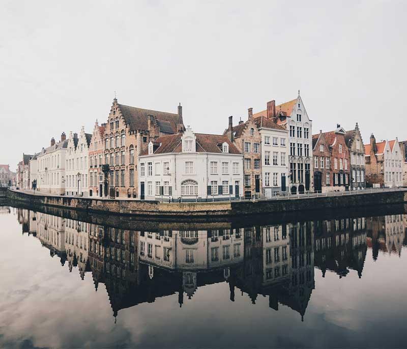 Royal Museums of Fine Arts of Belgium, Brussels, with a collection of artworks from the 15th century to the present.
