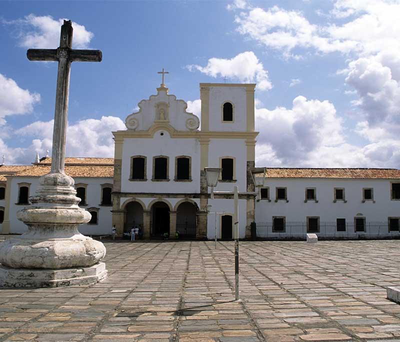 São Francisco Square, São Cristóvão, a UNESCO World Heritage Site featuring colonial architecture and a historic plaza.