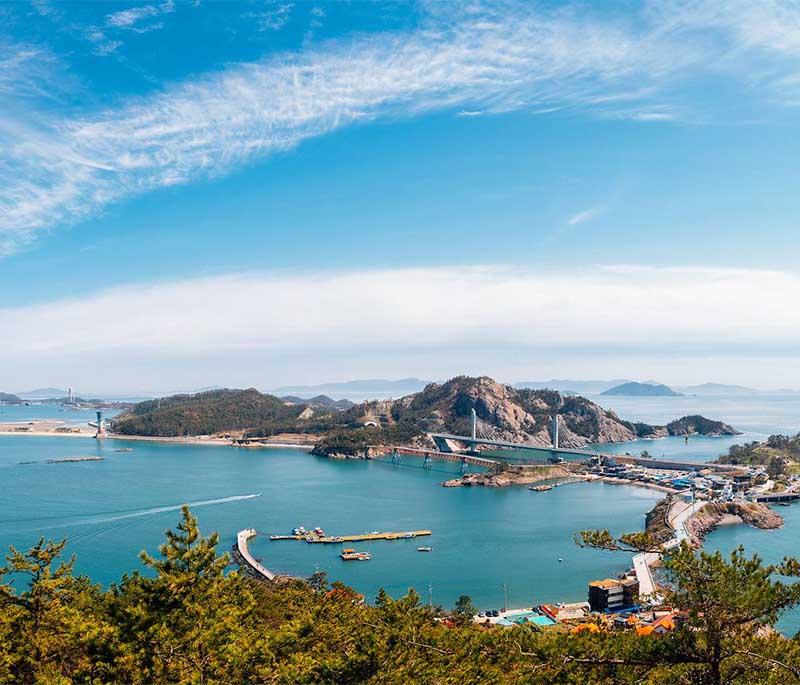 Seonyudo Park, Gunsan - A scenic island park known for its natural beauty, walking trails, and recreational activities.