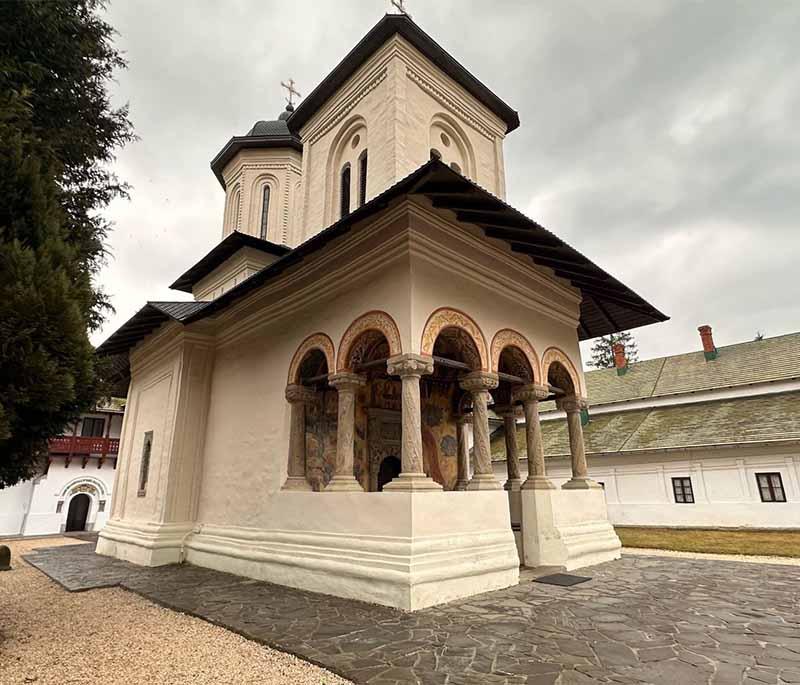 Sinaia Monastery - A beautiful Orthodox monastery in Sinaia, known for its peaceful atmosphere and historical significance.