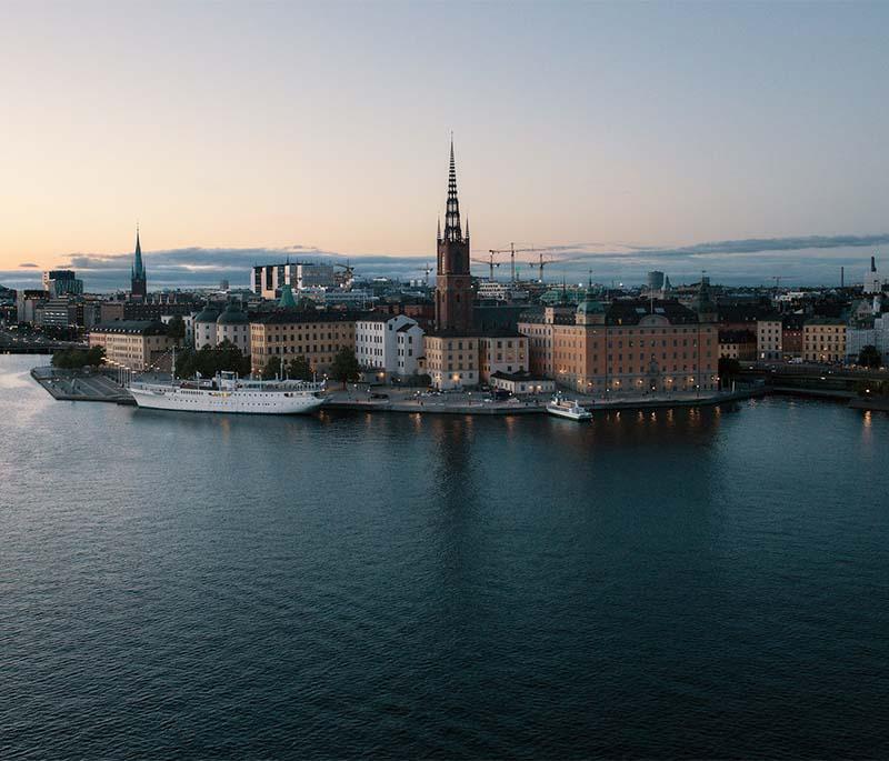 Södermalm (Stockholm) - Vibrant nightlife, unique shops, cultural charm, and historic architecture define trendy district.