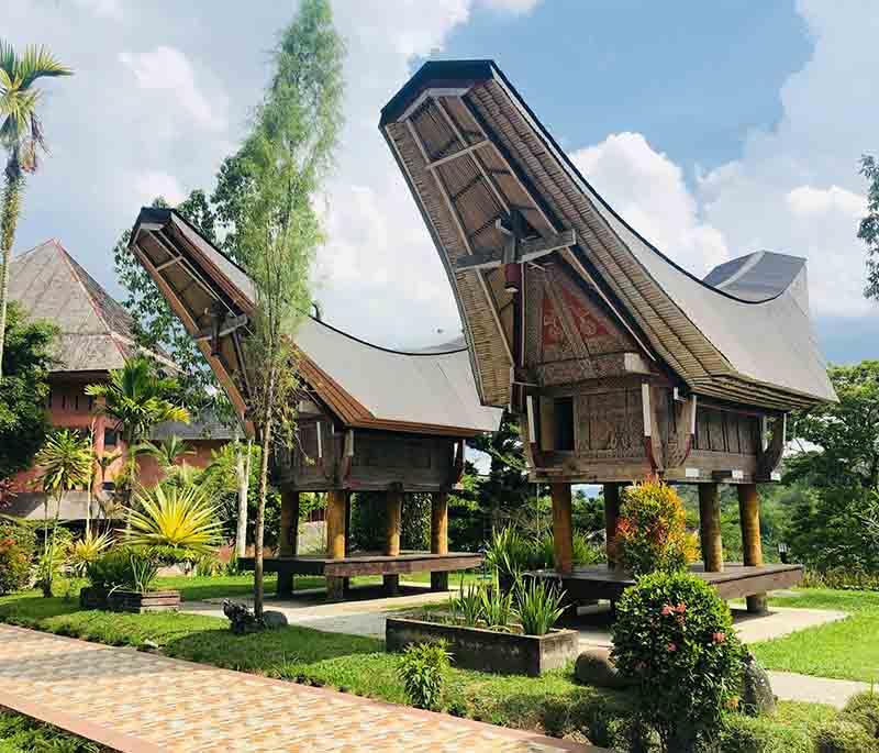 Tana Toraja, Sulawesi, a region known for its unique culture, elaborate funeral rituals, and traditional houses.