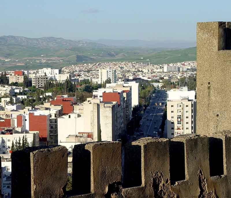 Taza - Historical Town: Offers a historic medina, beautiful surrounding landscapes, and rich cultural heritage.