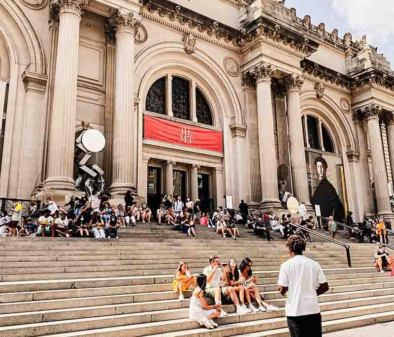 The Metropolitan Museum of Art, New York - One of the largest and most comprehensive art museums in the world.