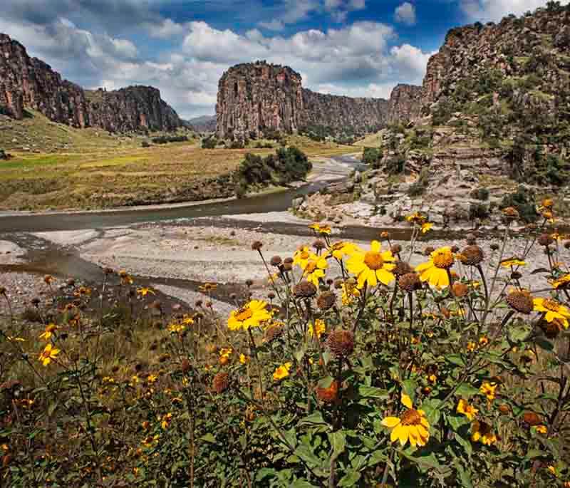 Tres Cañones - A stunning geological formation with three canyons, ideal for hiking, rock climbing, and exploring.