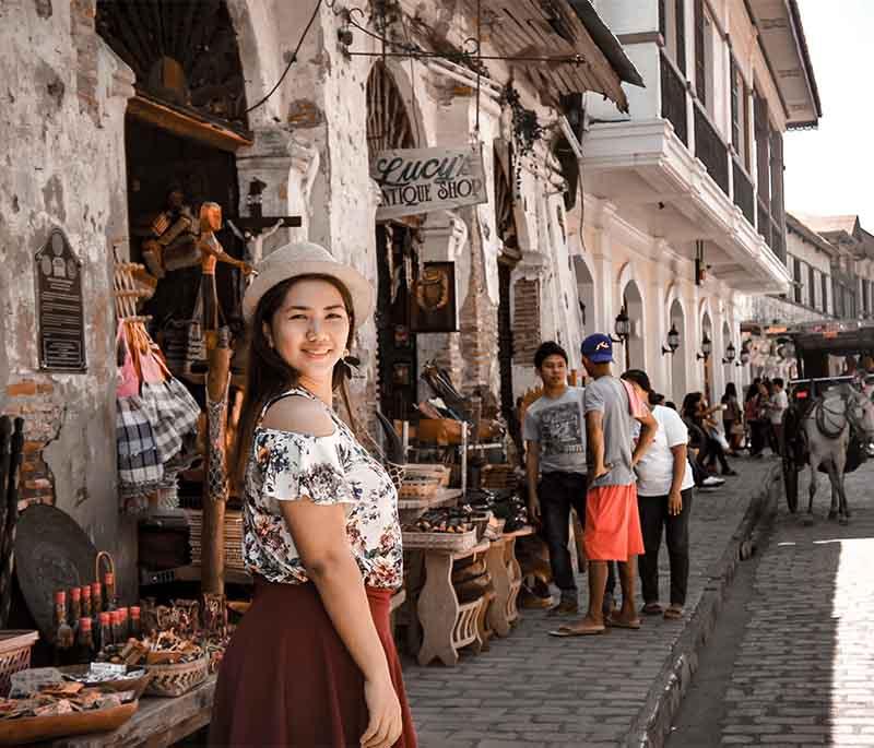 Vigan City - A UNESCO site known for its well-preserved Spanish colonial architecture, cobblestone streets, and heritage.