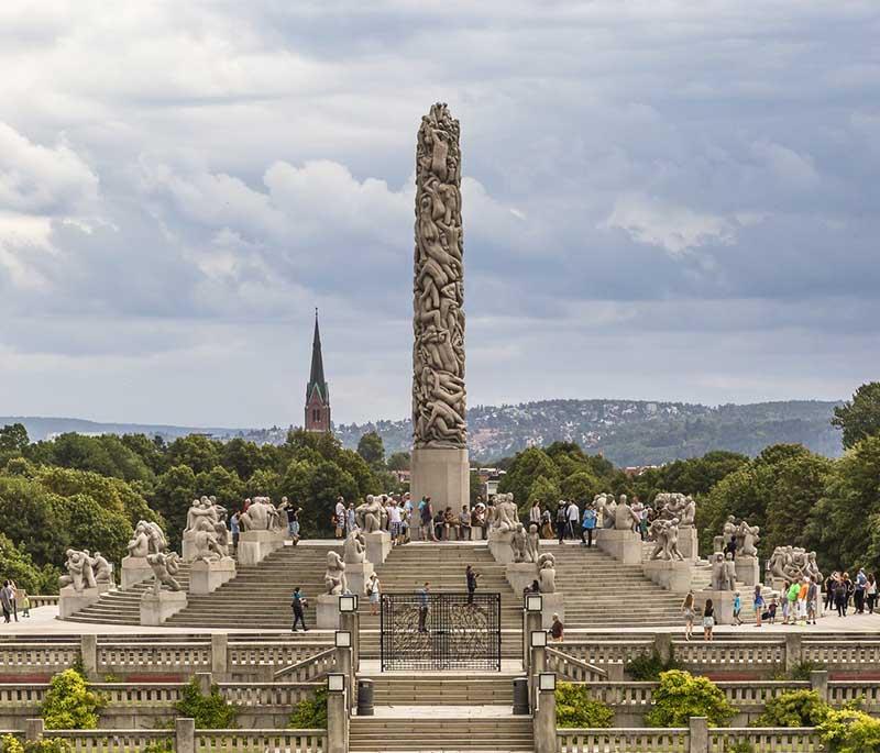 Vigeland Sculpture Park, Oslo - World's largest sculpture park by a single artist, works by Gustav Vigeland.