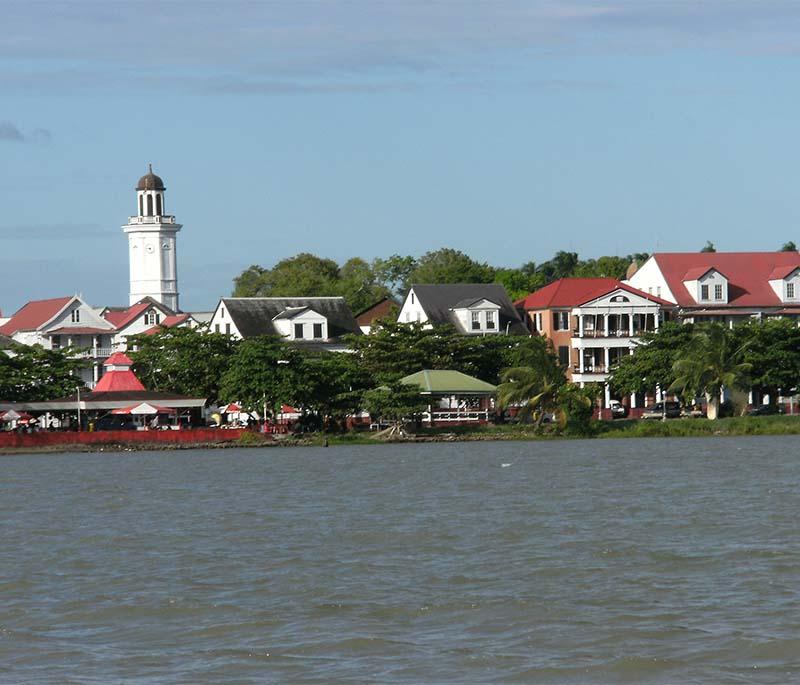 Waterkant (Waterfront) - Lively area along the Suriname River, known for cafes, restaurants, and historic charm.