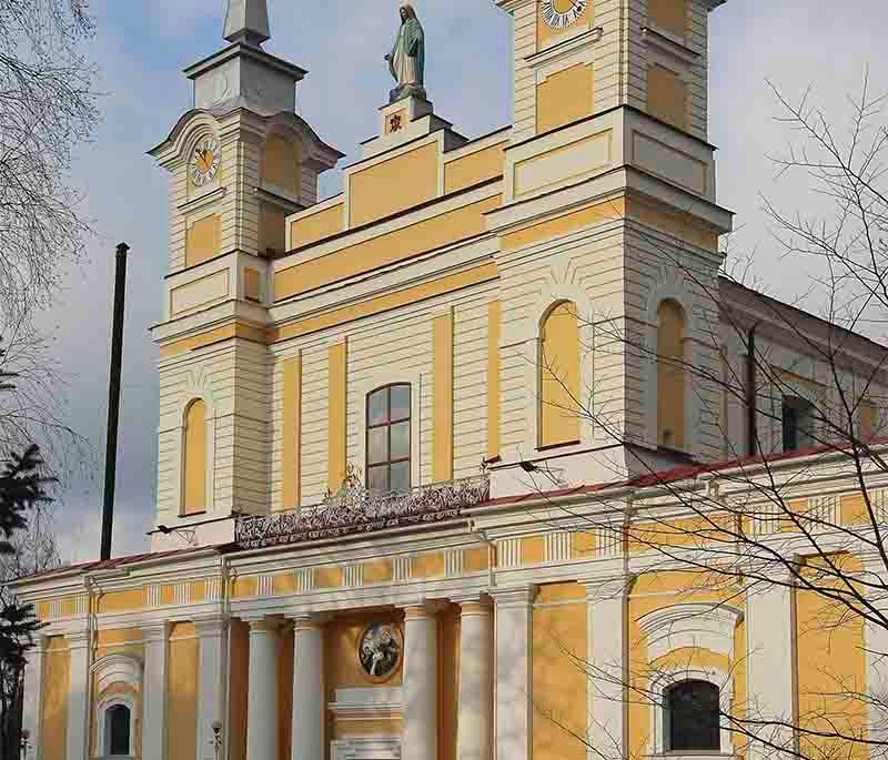 Zhytomyr: Historical sites and museums, including Korolyov Museum of Cosmonautics and St. Michael's Cathedral.