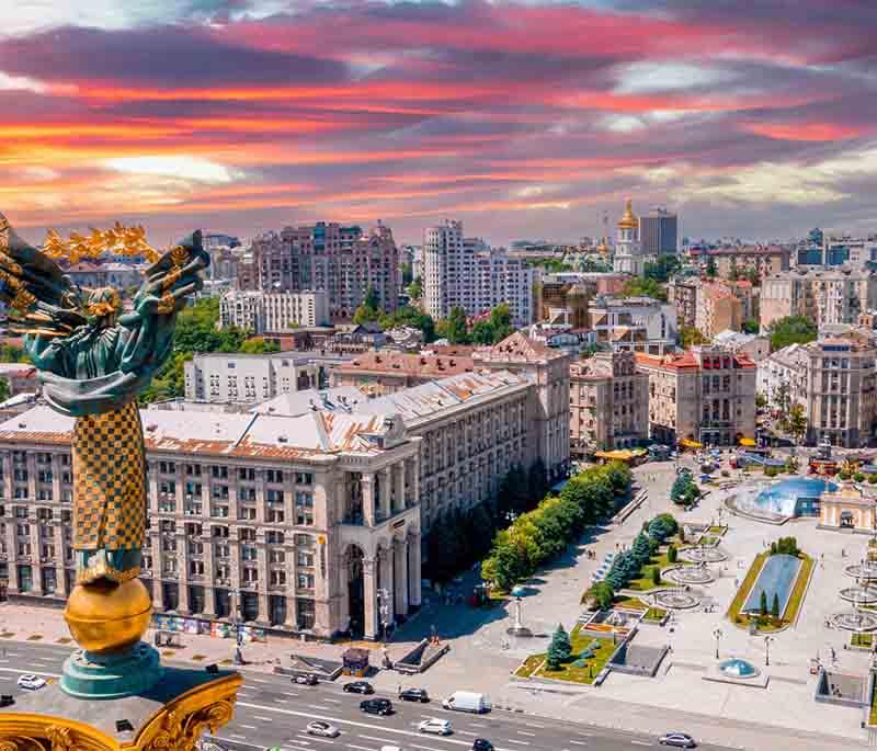 Kyiv (Kiev): Capital city with historic sites like Maidan Nezalezhnosti and Kyiv Pechersk Lavra, rich in cultural heritage.